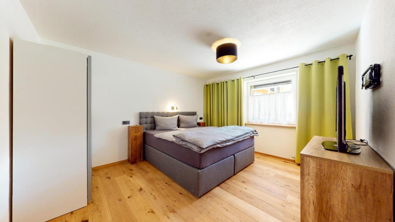 Pitzplus Appartements Sankt Leonhard im Pitztal Luaran gambar