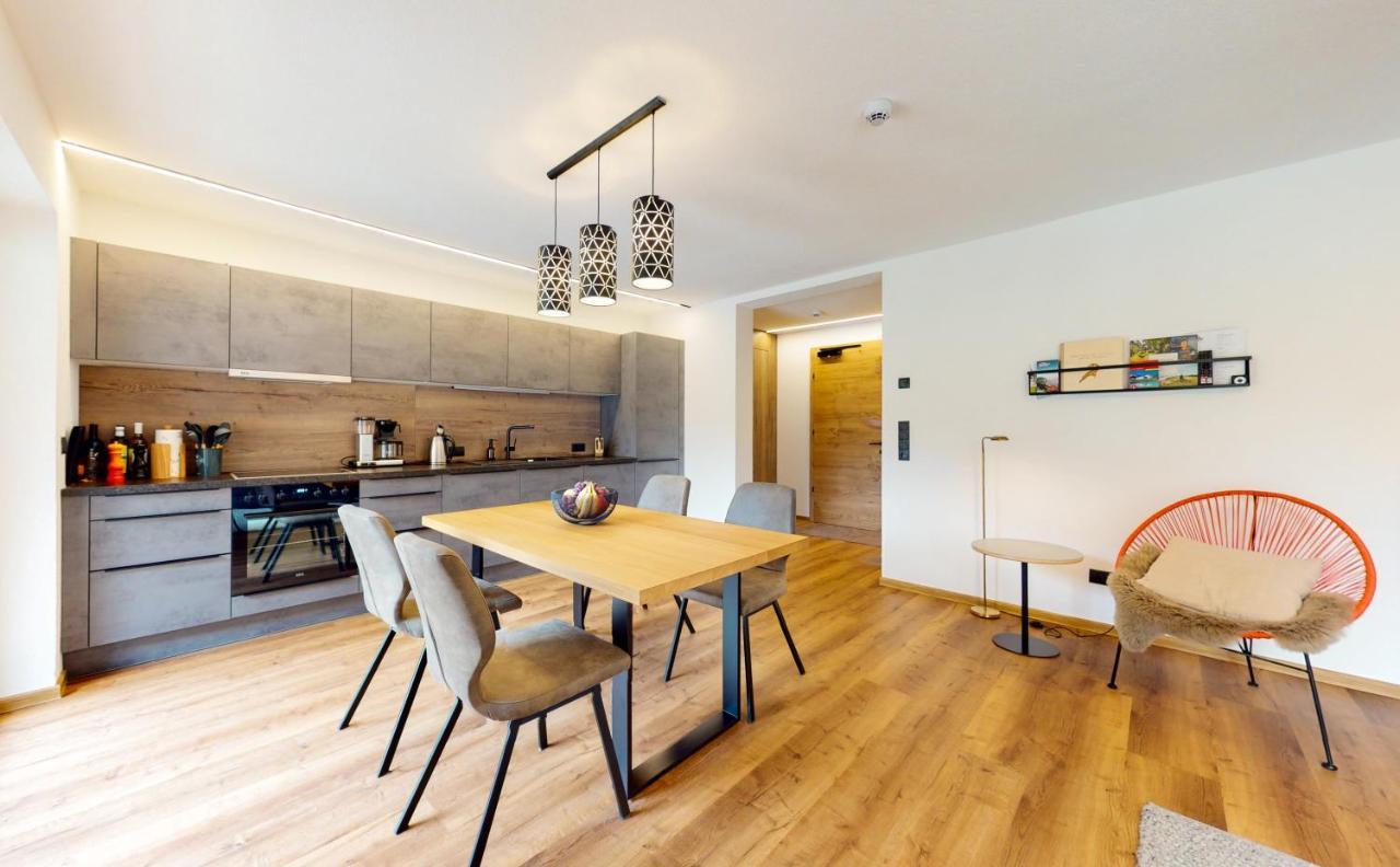 Pitzplus Appartements Sankt Leonhard im Pitztal Luaran gambar